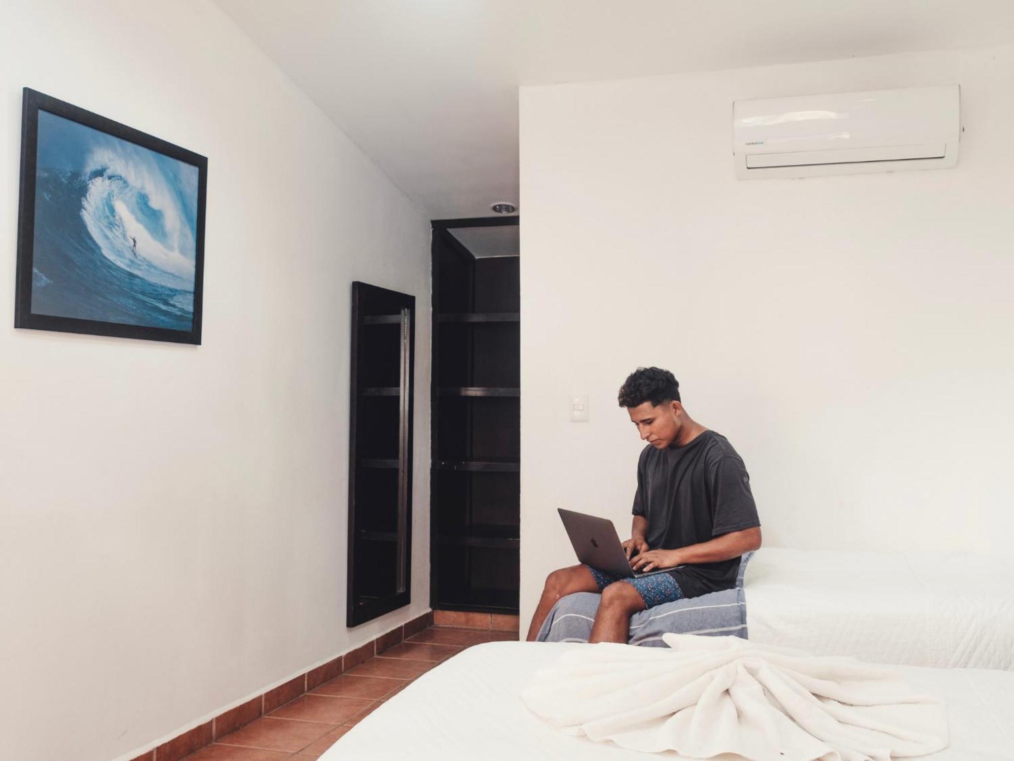 Hotel Ingigante ริวาส ห้อง รูปภาพ