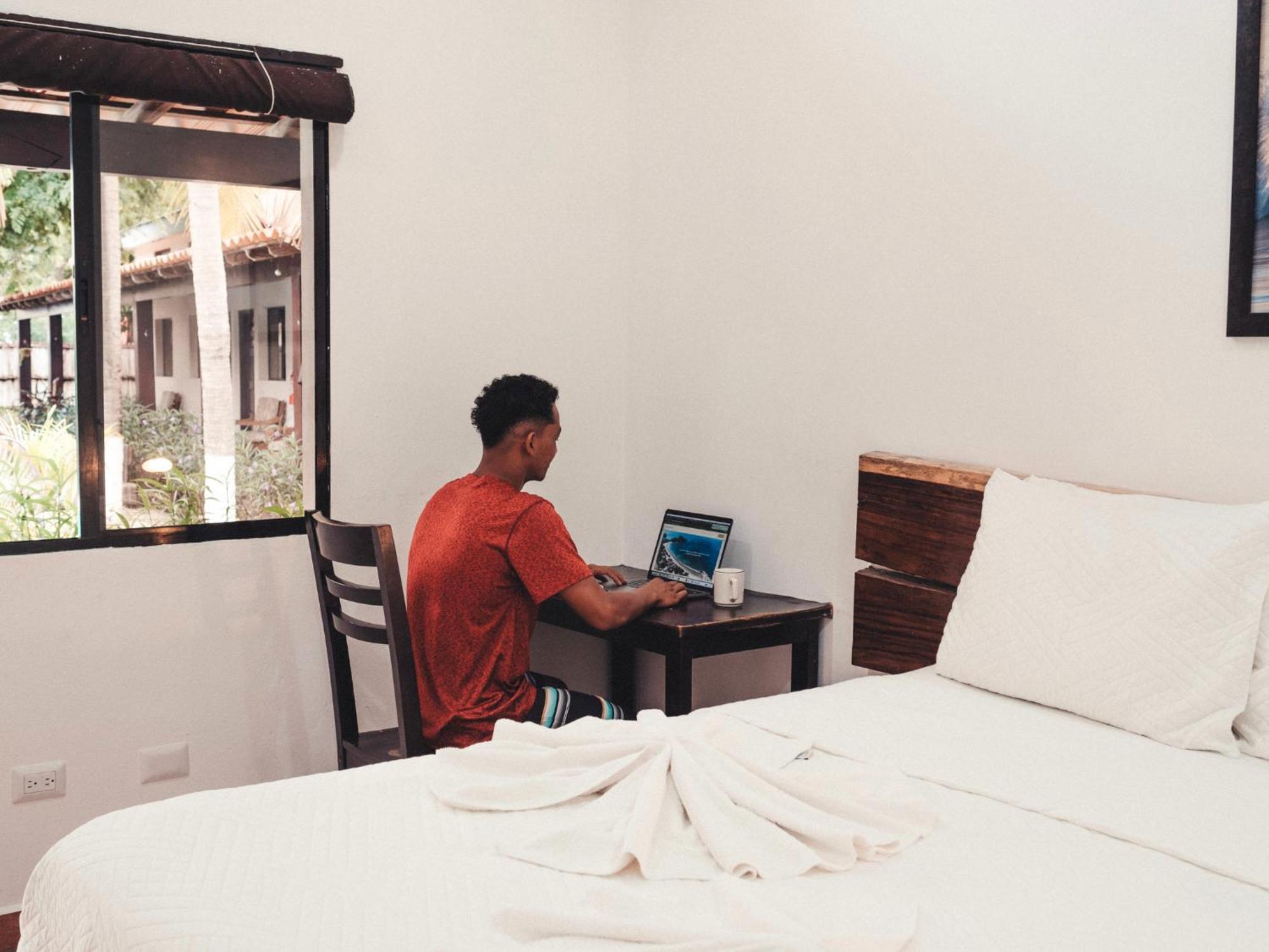Hotel Ingigante ริวาส ห้อง รูปภาพ